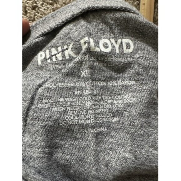 Pink Floyd Womens Gray Graphic Print The Dark Side of the Moon Band Tee Size XL - Picture 9 of 11